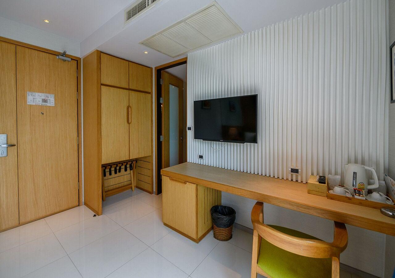 Hotel Deep Blue Z10 Pattaya Exterior foto