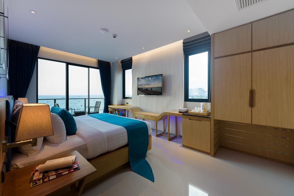 Hotel Deep Blue Z10 Pattaya Exterior foto