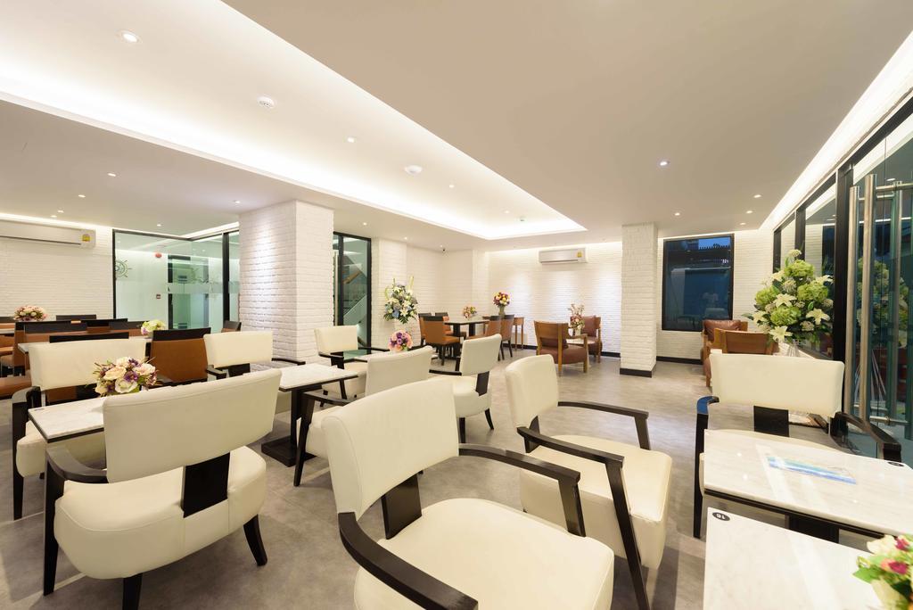 Hotel Deep Blue Z10 Pattaya Exterior foto