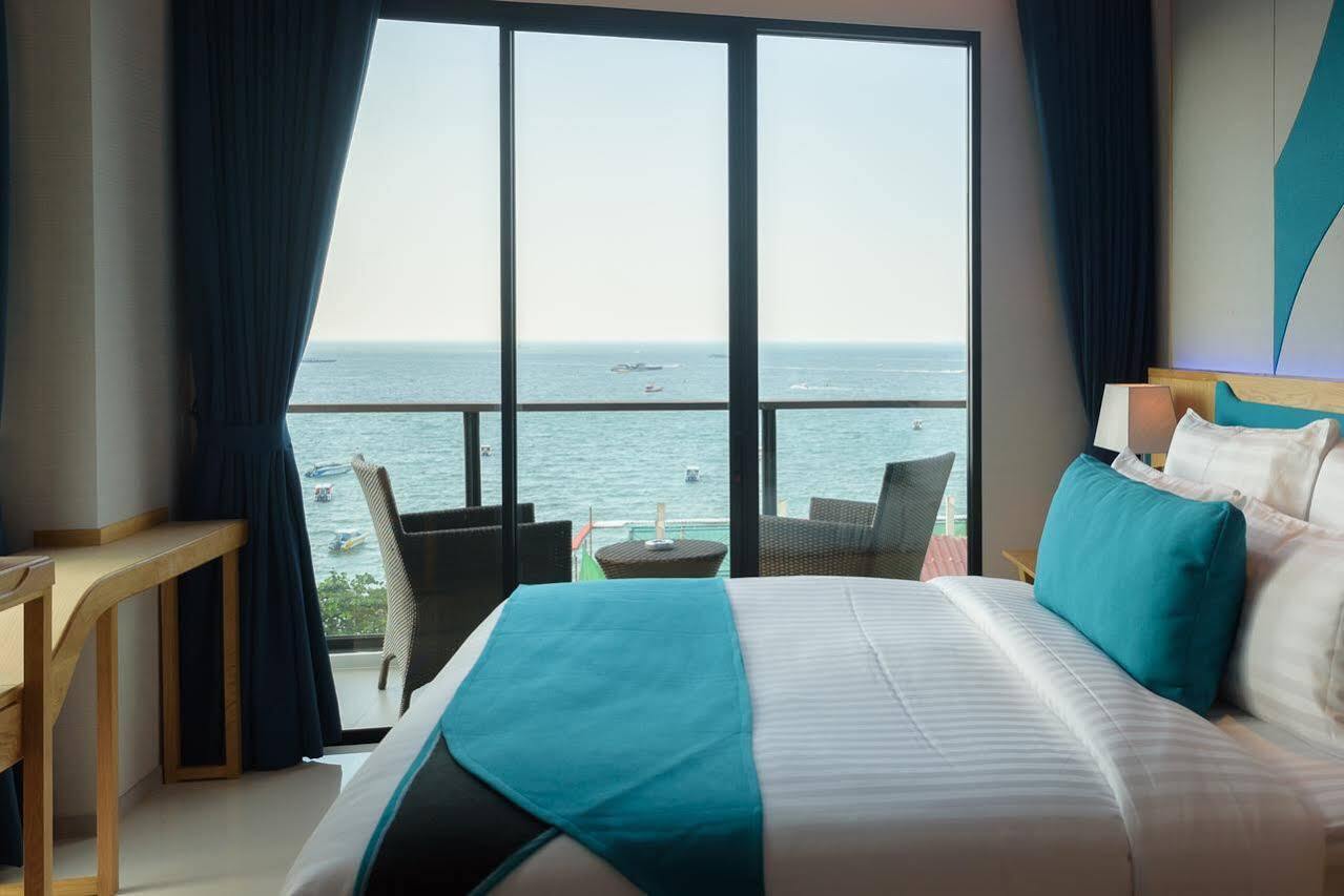 Hotel Deep Blue Z10 Pattaya Exterior foto